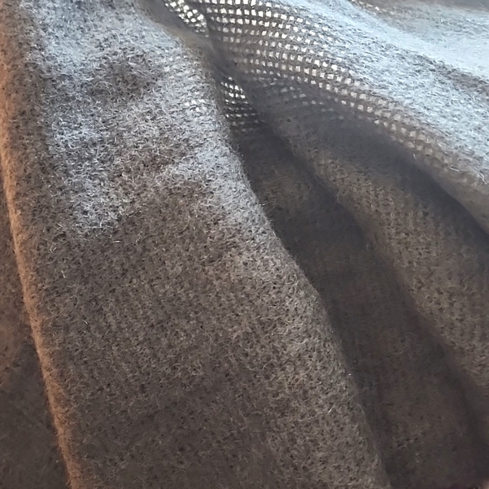 Liz Claiborne scarf